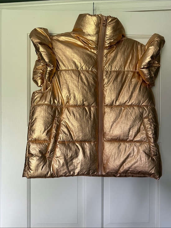Simply Southern Jackets & Blazers - Simply Southern Metallic Rose Gold Puffer Vest Size XS